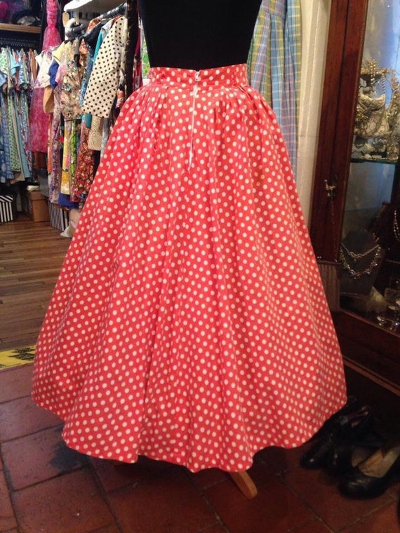 Pretty 1950s cotton skirt
