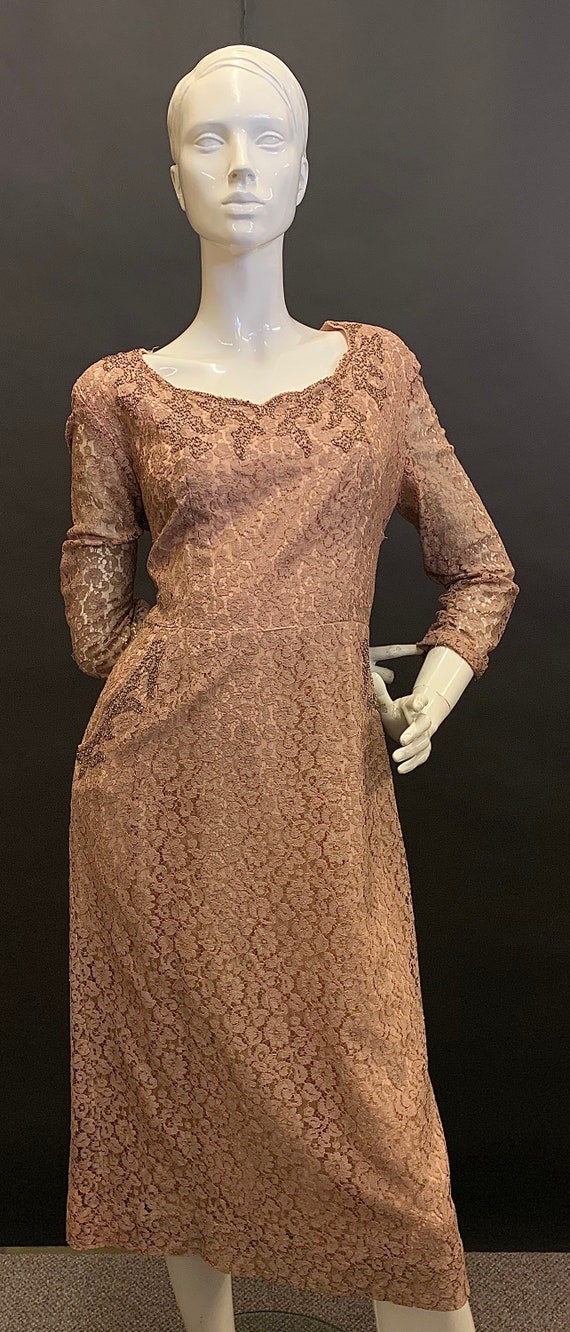 Stunning volup 1940s dress