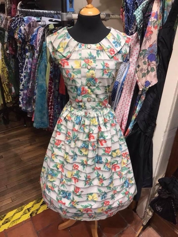Absolutely beautiful 1950s cotton day dress - image 2