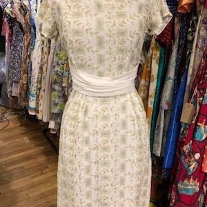 Stunning 1950’s fully embroidered linen wiggle