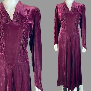 Beautiful early 1930’s burgundy velvet volup evening gown