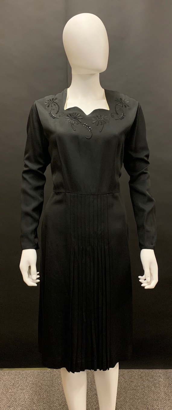 Stunning volup 1940s dress
