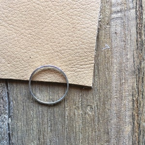 Größe 7 dünner zarter Sterling Silber Stapelring - Ring - zierlicher Ring - Silberring - Stapelring - minimaler Ring - Sterling Silber Ring