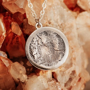Personalized Fingerprint Necklace, Memorial Necklace, Remembrance Jewelry, Thumbprint Jewelry, Grandma Necklace, Custom Fingerprint, Silver
