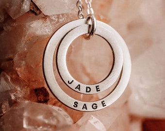 Personalized Sterling Silver Family Name Necklace: Custom Circle Pendant