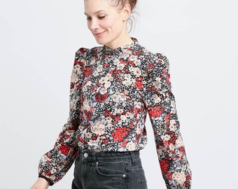 Floral shirt Ruby with puff sleeves and stand-up collar