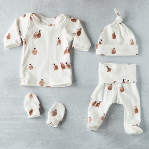 Penguin Organic Baby Outfit Set: Gender Neutral Newborn Gift