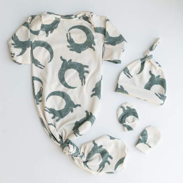 Crocodile Newborn Outfit- Knotted Gown, Hat and Mittens Set New Baby Gift Set Hospital Outfit Coming Home