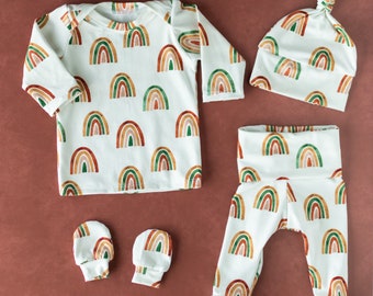 Baby Outfit l Rainbow Print l Newborn Coming Home Outfit l Gender Neutral  Baby Outfit l Take Home Outfit l OEKO TEX l Handmade l