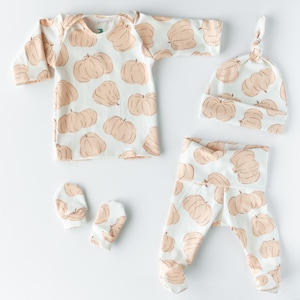 Pumpkin Baby Outfit, organic baby clothing, baby boy outfit, baby girl outfit, gender neutral baby outfit, baby gift set, preemie outfit