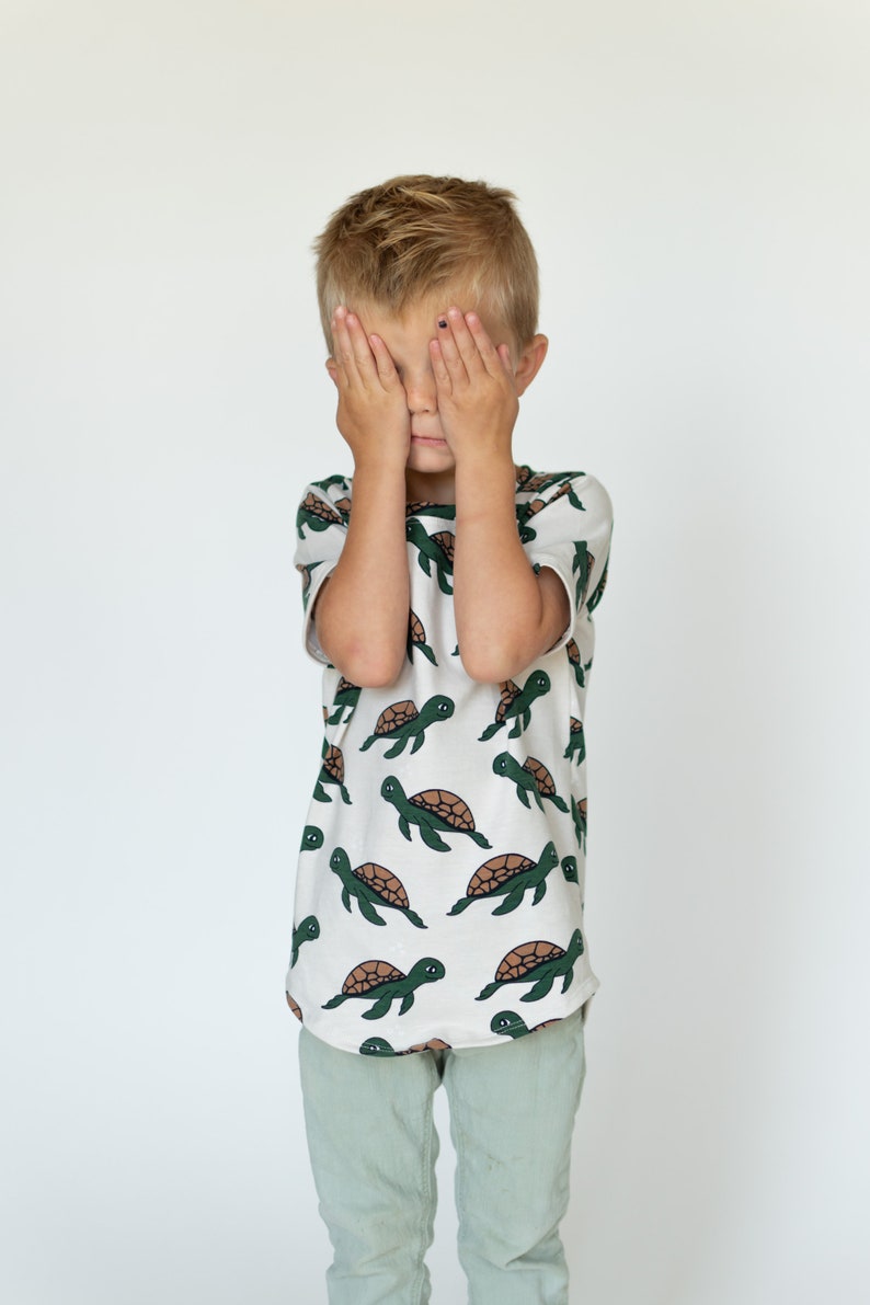 Turtle Kids T-shirt Printed Boy Clothing Green Turtle Shirt Organic Scandinvian Top Baby Toddler Matching Long Length T-shirt image 3