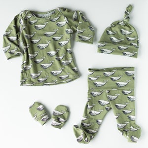 Whale Bamboo Baby Outfit: Organic Newborn Gift Set