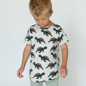 Turtle Kids T-shirt Printed Boy Clothing Green Turtle Shirt Organic Scandinvian Top Baby Toddler Matching Long Length T-shirt image 4