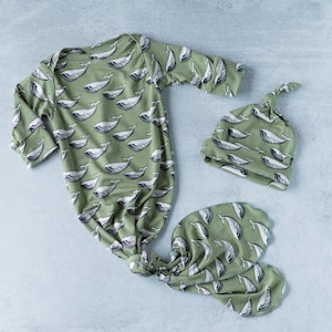 Whale Bamboo Baby Gown Set: Organic Newborn Clothes with Hat & Mittens
