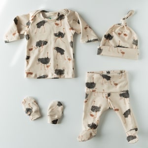 Ostrich Baby Outfit, organic baby clothing, baby boy outfit, baby girl outfit, gender neutral baby outfit, baby gift set, preemie outfit