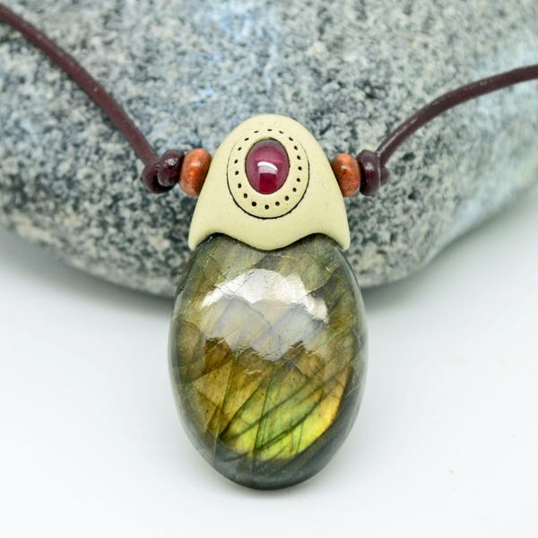 Green & Gold Labradorite Pendant with Garnet Cabochon / Hand Sculpted Spectrolite Crystal Jewelry / Natural Minerals / OOAK / Mystical Tribe