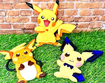 2D Fondant toppers.  Great for your Birthday Cake. 4 inches tall.