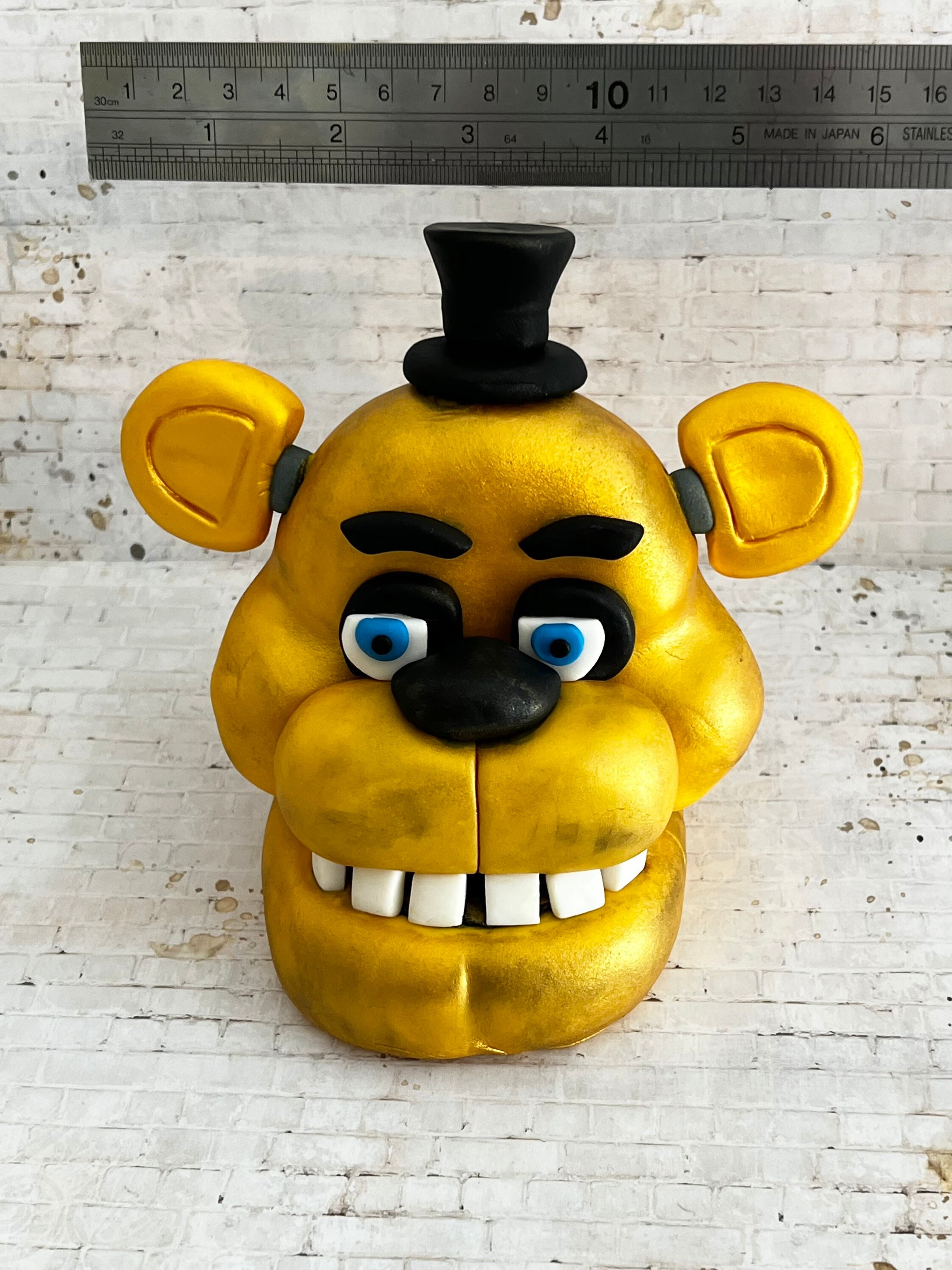 3D Golden Freddy Five Nights at Freddy's Fondant Topper 