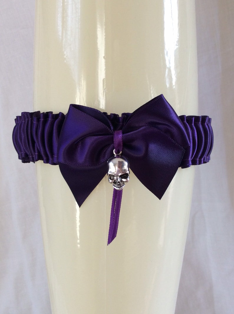 Black Navy Blue Dark Purple Red Burgundy Skull Garter
