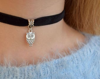 Owl Velvet Choker necklace 90s choker black choker Womens chokers Boho choker Gothic charm grunge Thin Choker Minimalist bohemian choker