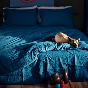 Bettbezug aus gewaschenem Leinen in Meeresblau/Dunkelblaugrün 100 % natürlicher Flachs Weiche und bequeme Bettwäsche für Queen, King und Full-Size-Betten Bild 1