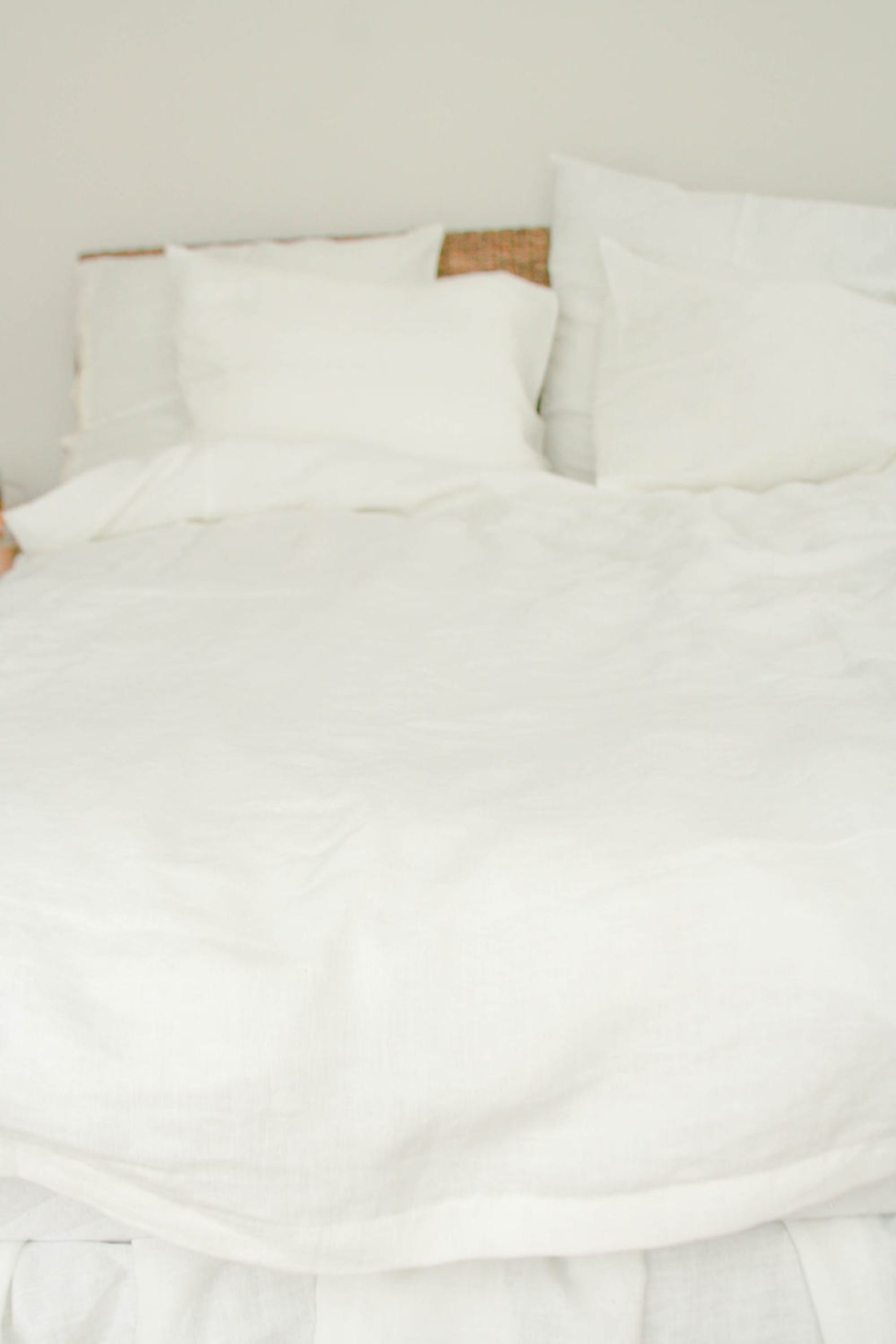 Austin Duvet Cover - White - Queen