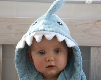 kids shark towel