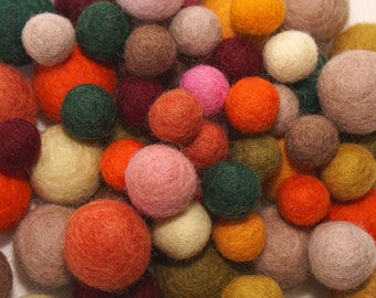 wool felt balls 4sizes mix, Montessori Baby Mobile, felt balls girls, Waldorf Pompoms pastel colors, mix your set