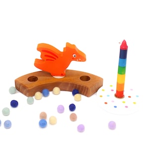 Geburtstagsstecker Dinos, Motivstecker Dinosauria, fröhlich bunte Geburtstagsringe Stecker Holz Jahresring Geburtstagskinder Jungs Mädchen
