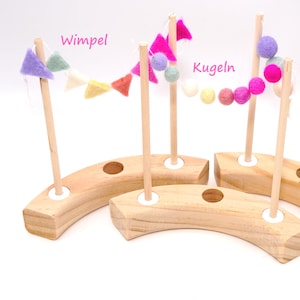 Verjaardagsslinger met decoratieve uiteinden | Viltballenslinger met standaard | Verjaardagsringtoppers | Jaarringdecoraties | Kleurrijke vilten wollen slinger