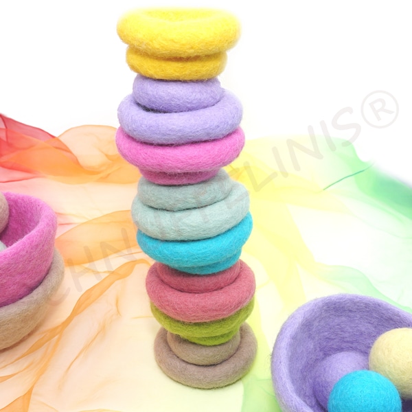 wool felt ringe Montessori, felt rings, stacking baby toy, rainbow Waldorf material, Sensory Idea Baby