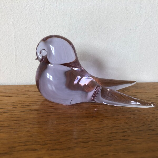 FM Färe Marcolin Ronneby purple bird. Sweden crystal art glass, vintage 60s. MCM swallow crystal figurine Konstglas neodymium alexandrite
