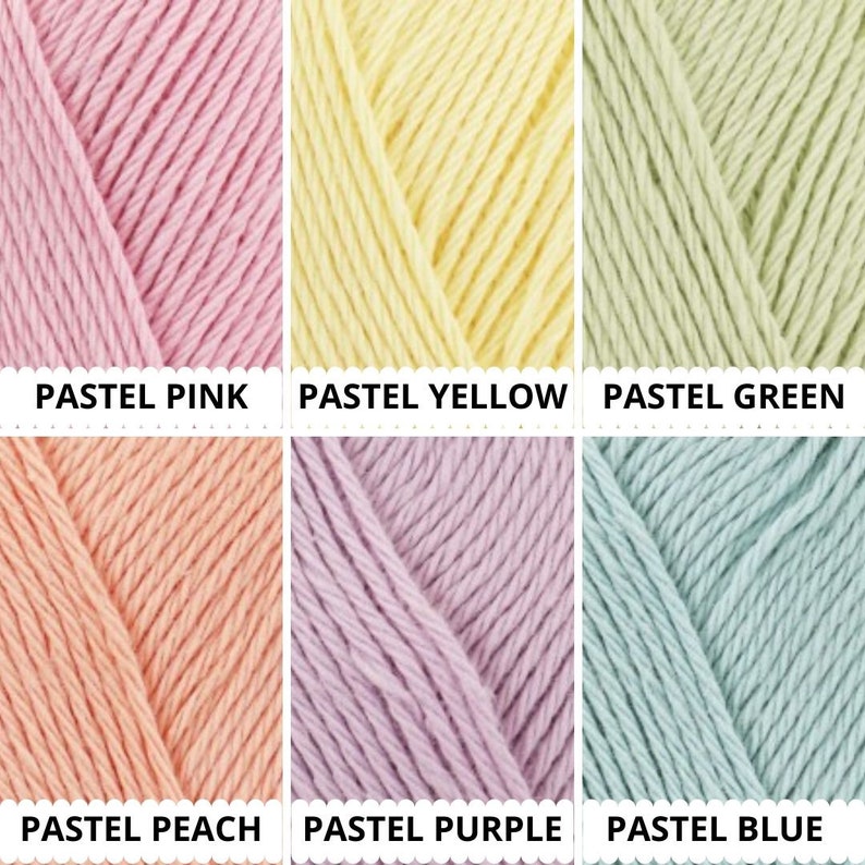 Peut inclure: Six pelotes de laine de couleurs pastel&nbsp;: rose, jaune, vert, p&ecirc;che, violet et bleu. La laine est dispos&eacute;e en damier.