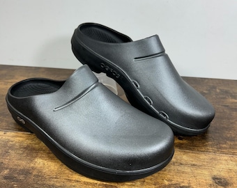 OOFOS OOCLOOG Clog Black Gunmetal Seamless Design EU 41 Mens 8 / Womens 10