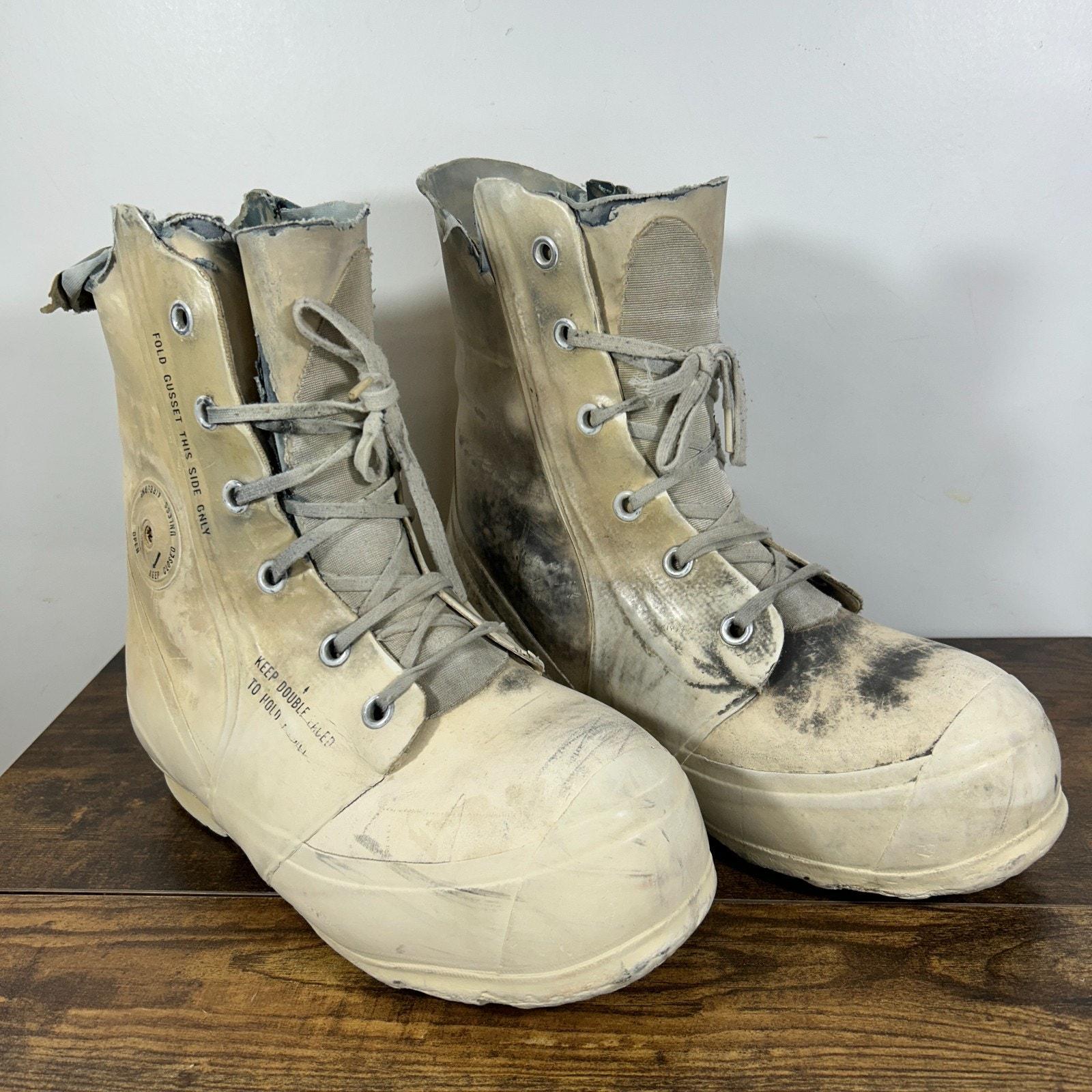 Mickey Mouse Bunny Boots - Etsy Canada