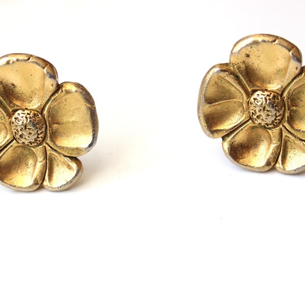 1960s French gilded cast metal floral earrings clip on