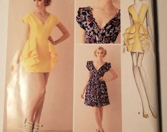 Simplicity Pattern 1689.P5 12-20 Misses Dresses Leanne Marshall Collection