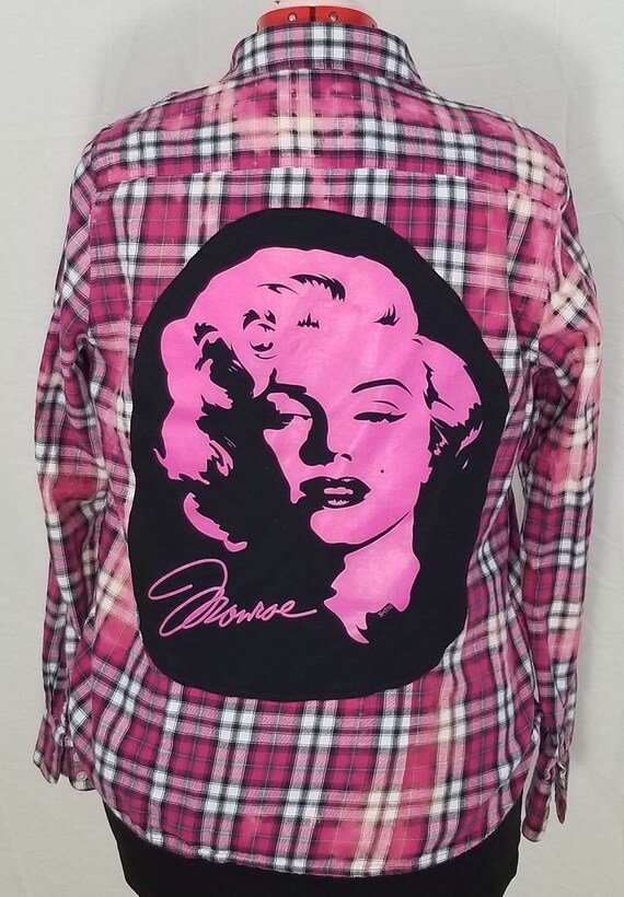 Franela de angustia de marilyn Monroe en upcycled - Etsy México Franela de angustia de marilyn Monroe en upcycled - Etsy México