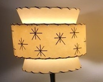 Halverwege de eeuw vintage stijl taps toelopende 3-laags glasvezel lampenkap Starburst Atomic ivoor/ivoor