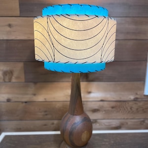 Mid Century Style 3 Tier Fiberglas Lampenschirm Retro Modern 15X10.5 Türkis und Elfenbein