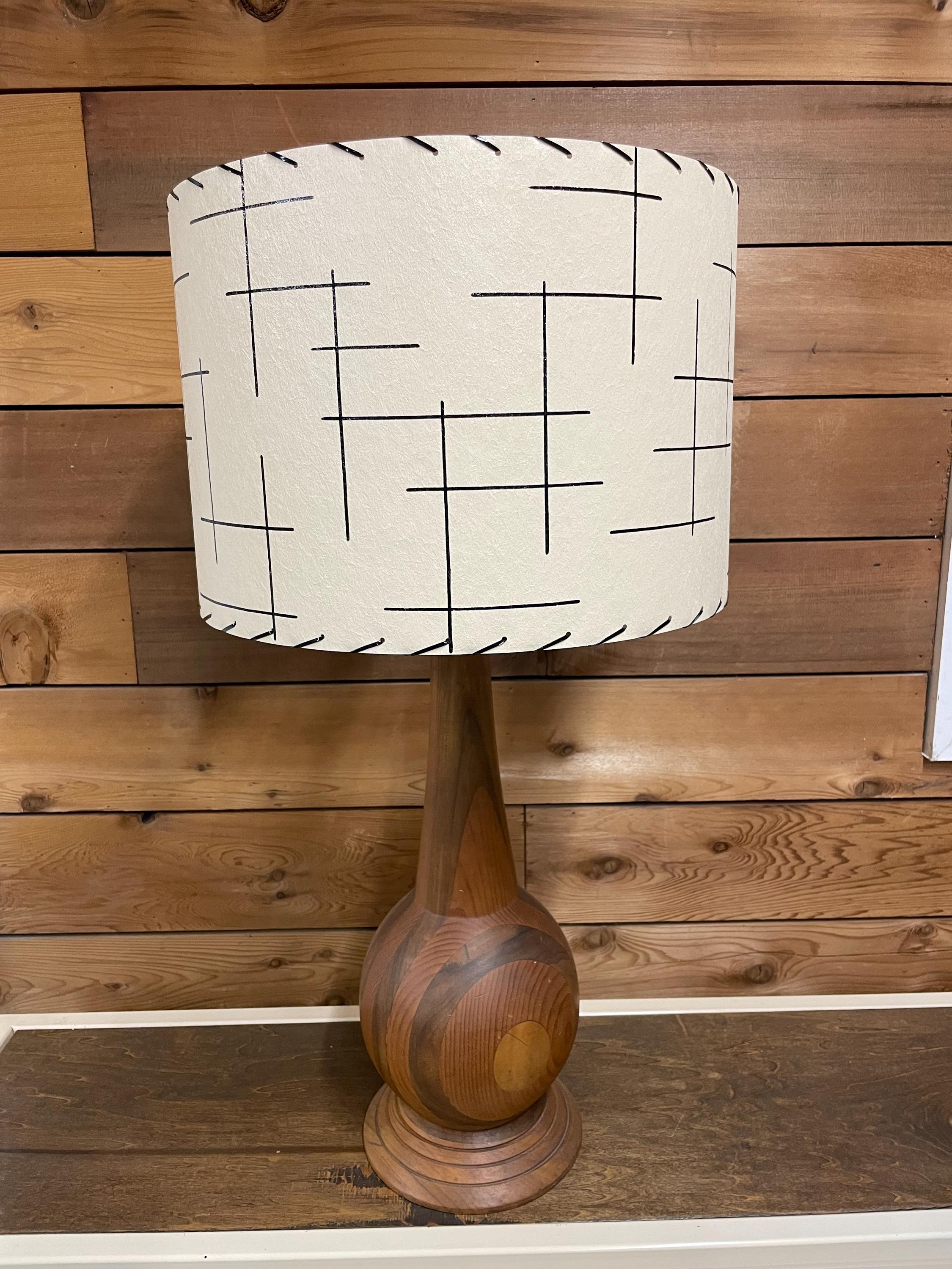 50ｓ Wood ＆ Fiberglass lamp Mid Century Style Fiberglass Lamp Shade Retro Modern Ivory and