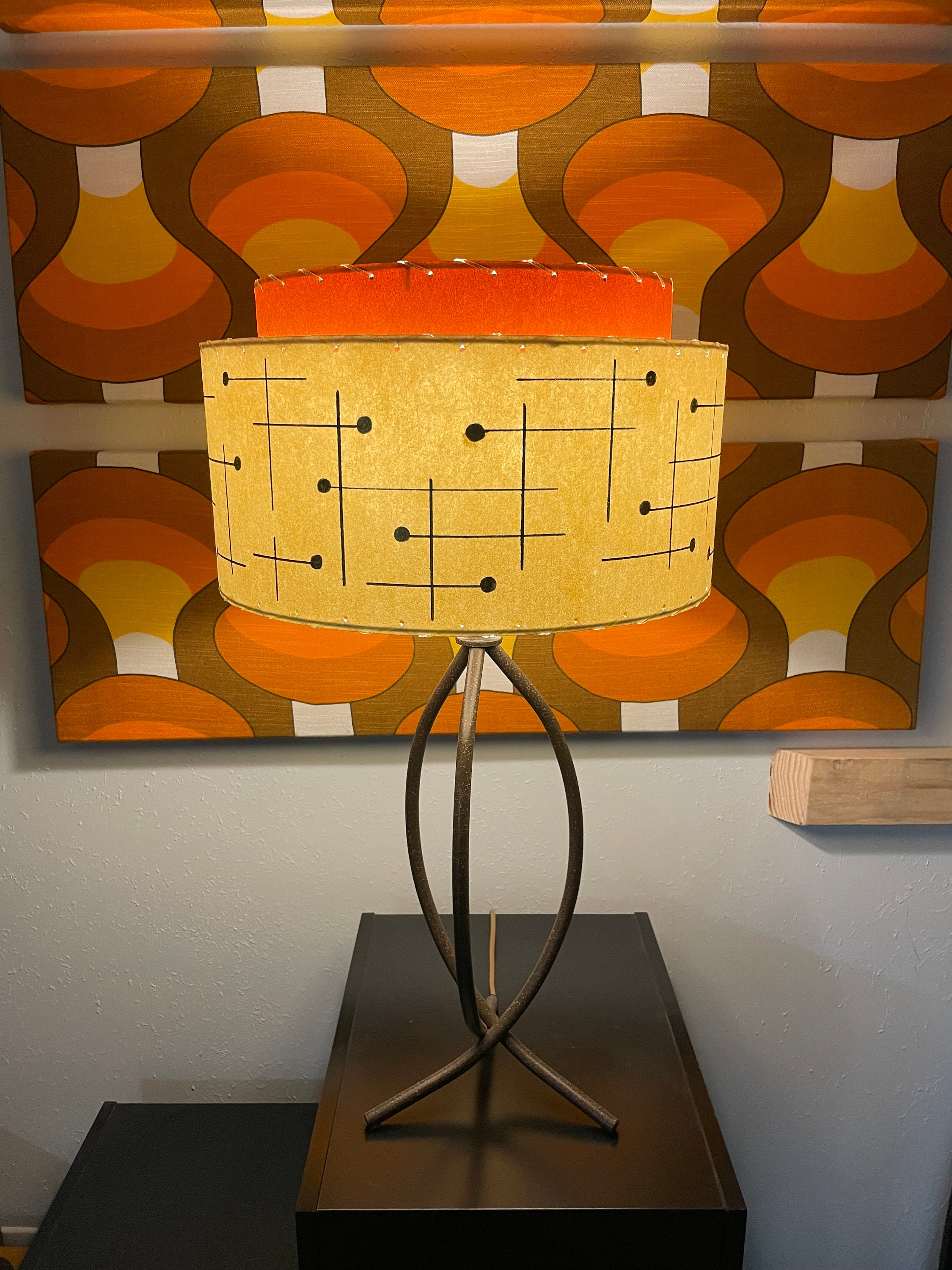 ミッドセンチュリー ヴィンテージスタイル 2段 ファイバーグラス