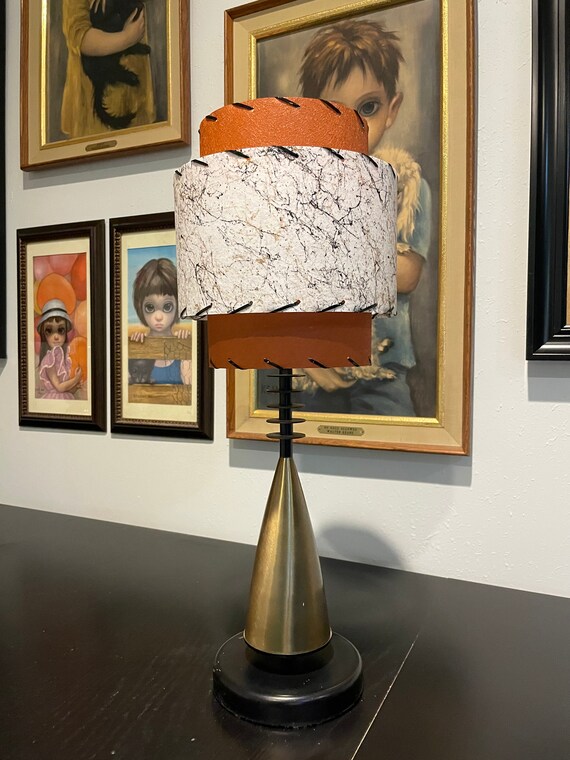 ヴィンテージ ミッドセンチュリースタイル ファイバーグラス ランプ