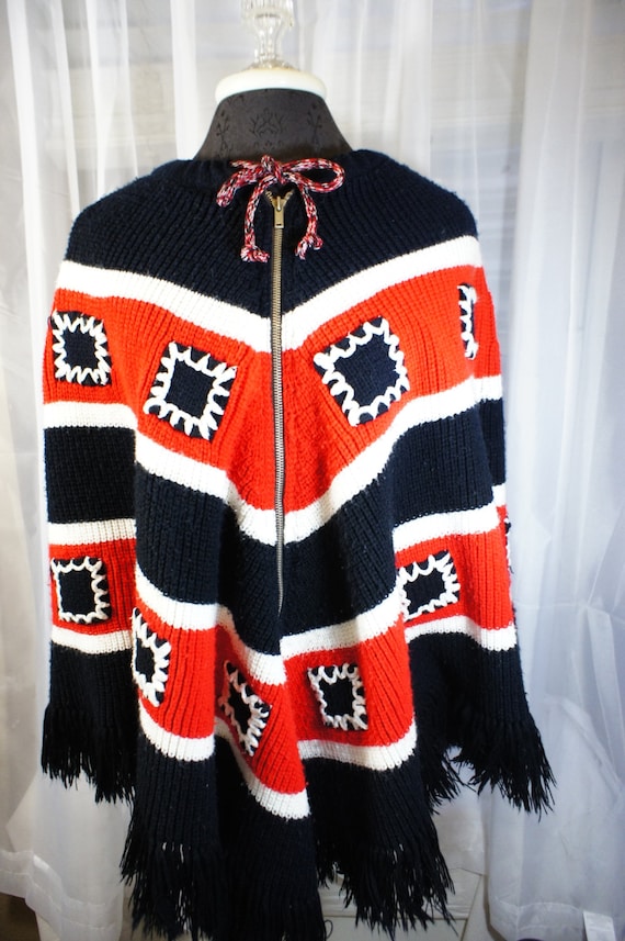 vintage knit poncho with front zipper black with r