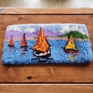 latch hook wall hanging sailboats retro home mod entry kitchen vintage nautical ocean beach coastal