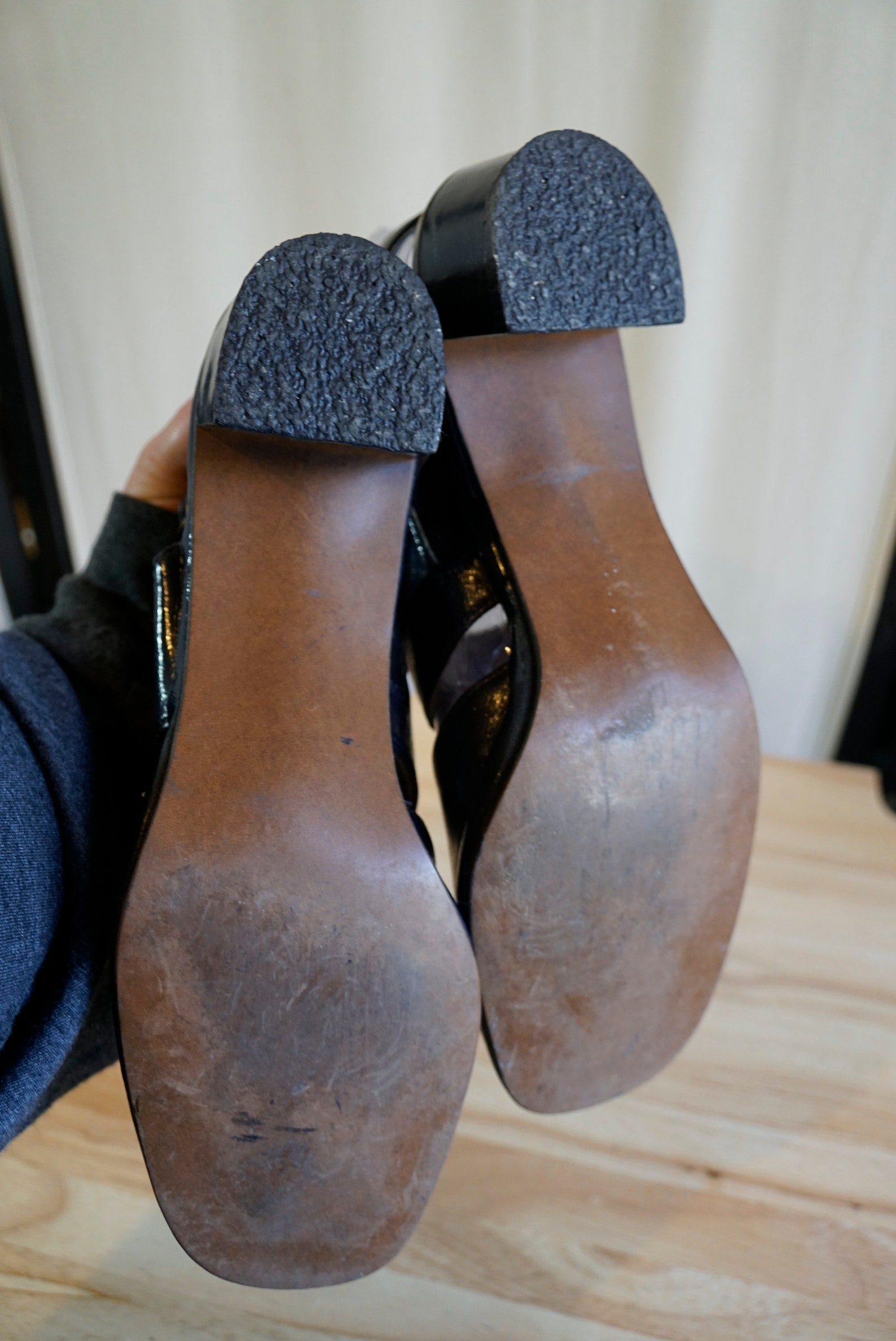Vintage HUSH PUPPIES Wolverine granny sandals sz 8 1/2 Navy | Etsy
