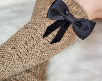 Cream color Women's Knitted  leg warmers with black bow pin  Cute  and Warm / leg warmer /Christmas gift/