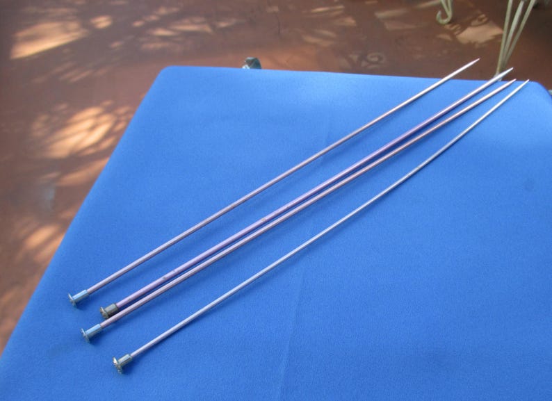 Lot Of Aluminum Single Odd Knitting Needles Plus One Matching Pair