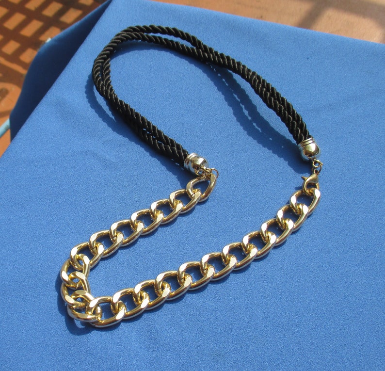 Retro Black Twisted Rope Chain Necklace