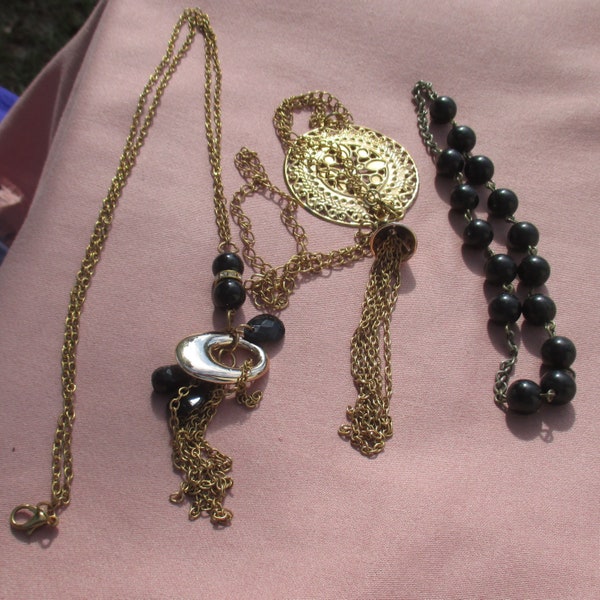 Lot of Assorted Chain Tassel Necklaces Plus Black Beaded Necklace Piece